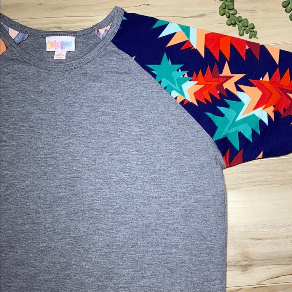 NWT Lularoe XS Stars Randy - Picture 2 of 5